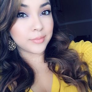 Meet your Posher, Sandra